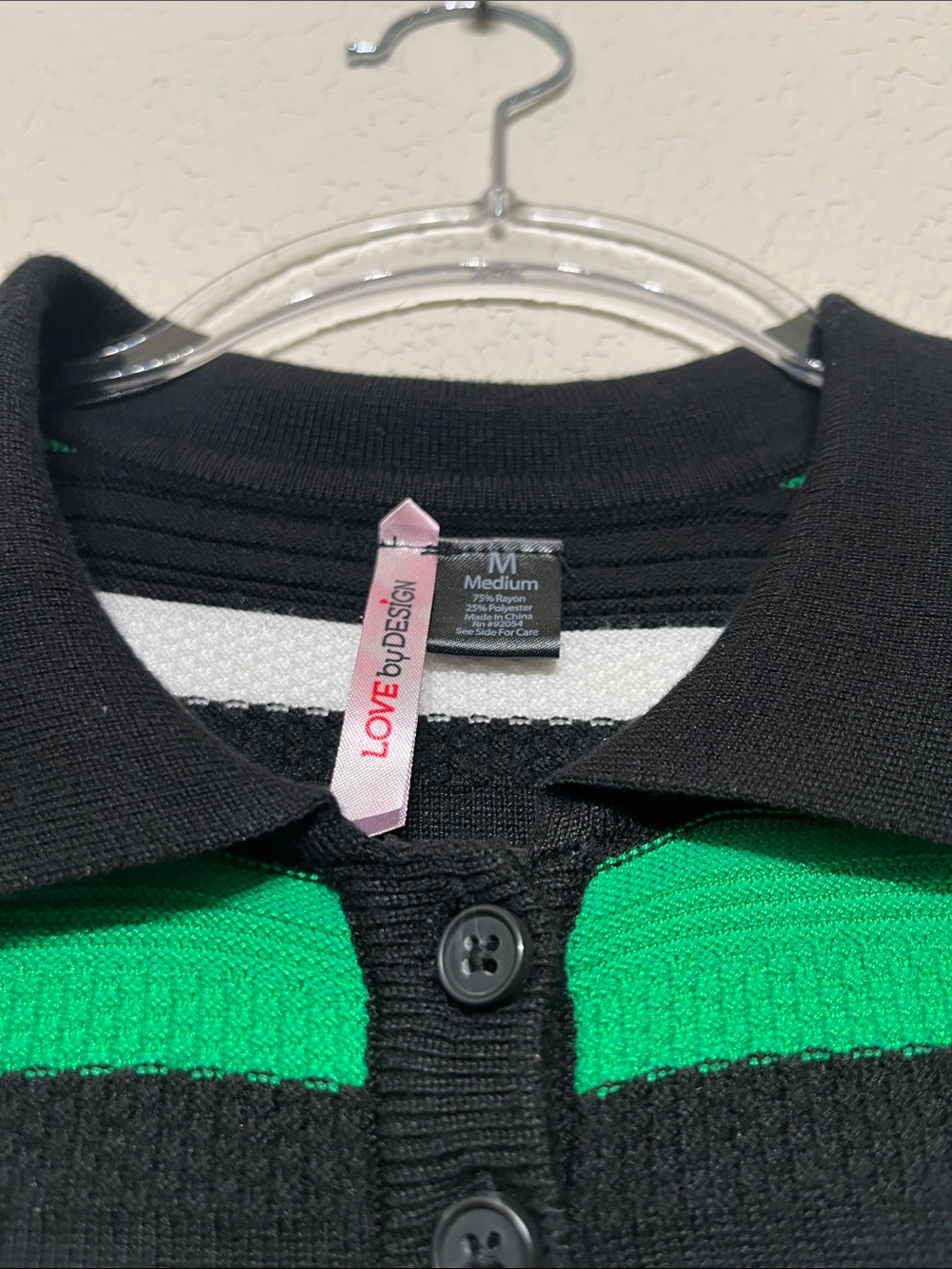 Love By Design Women’s Size Medium Knitted Green, Black & White Striped Polo Top - Picture 2 of 9